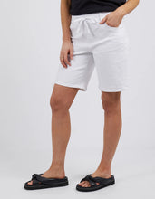Load image into Gallery viewer, FOXWOOD - Gabby Bermuda Short White