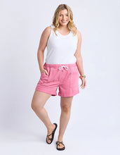 Load image into Gallery viewer, elm - Emma Relaxed Short Chateau Rose