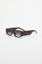 Load image into Gallery viewer, adorne - Elmwood Sunglasses Chocolate
