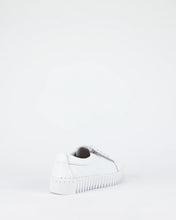 Load image into Gallery viewer, Bay Lane - New Medusa White