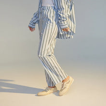 Load image into Gallery viewer, Rollie - Derby Open Weave Oat