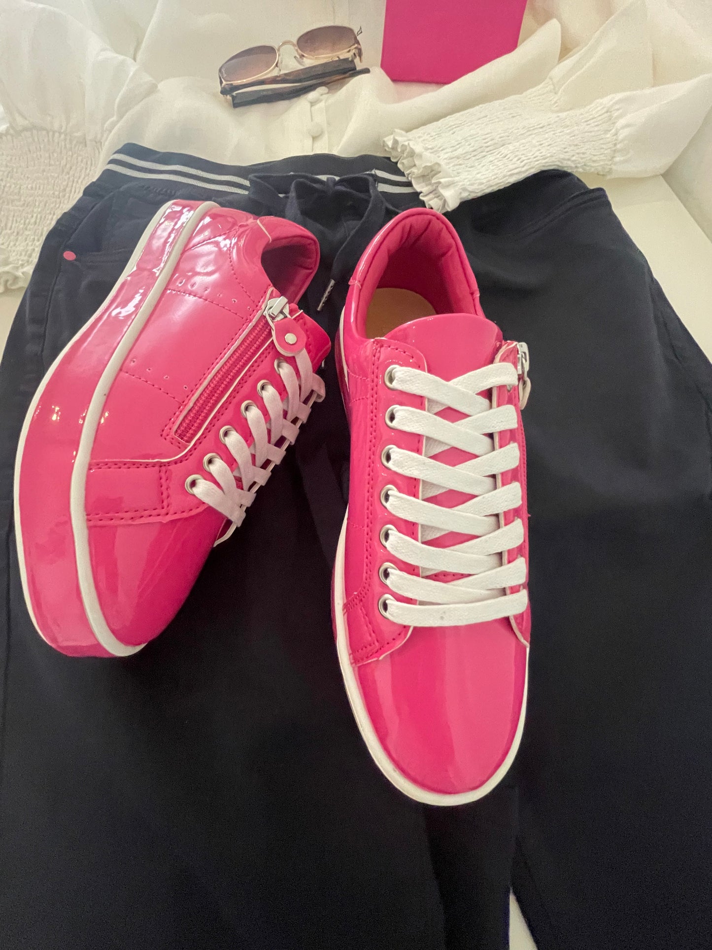 LAGUNA QUAYS - November Pink FX Patent
