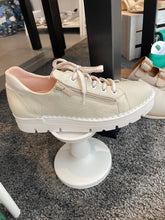 Load image into Gallery viewer, Jose Saenz - JS2001 Beige