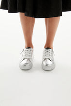 Load image into Gallery viewer, Alfie & Evie - MUZZ SILVER