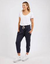 Load image into Gallery viewer, elm - Brunch Pant Navy