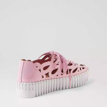 Load image into Gallery viewer, Django & Juliette - BELLO Pink Patent