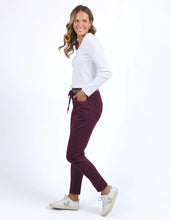 Load image into Gallery viewer, elm - Margo Jogger Merlot