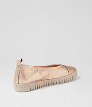 Load image into Gallery viewer, Django and Juliette - Heaton Champagne Print Leather Sneakers