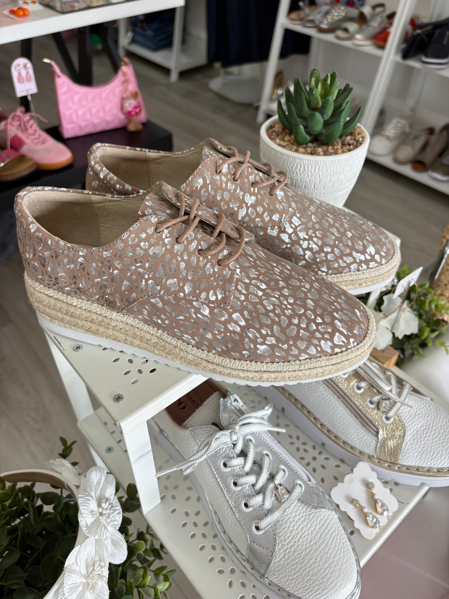 Hinako - Casablanca Beige/Silver