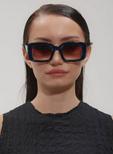 Load image into Gallery viewer, otra - Chelsea