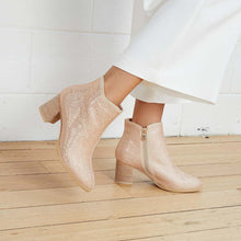 Load image into Gallery viewer, LAGUNA QUAYS Senor – Rose Gold