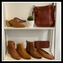 Load image into Gallery viewer, Rugged Hide - Mabel