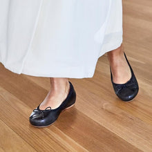 Load image into Gallery viewer, FRANKiE4 - ELiZABETH Black