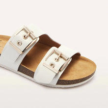 Load image into Gallery viewer, FRANKIE4 - Tommy Soft White Tumbled
