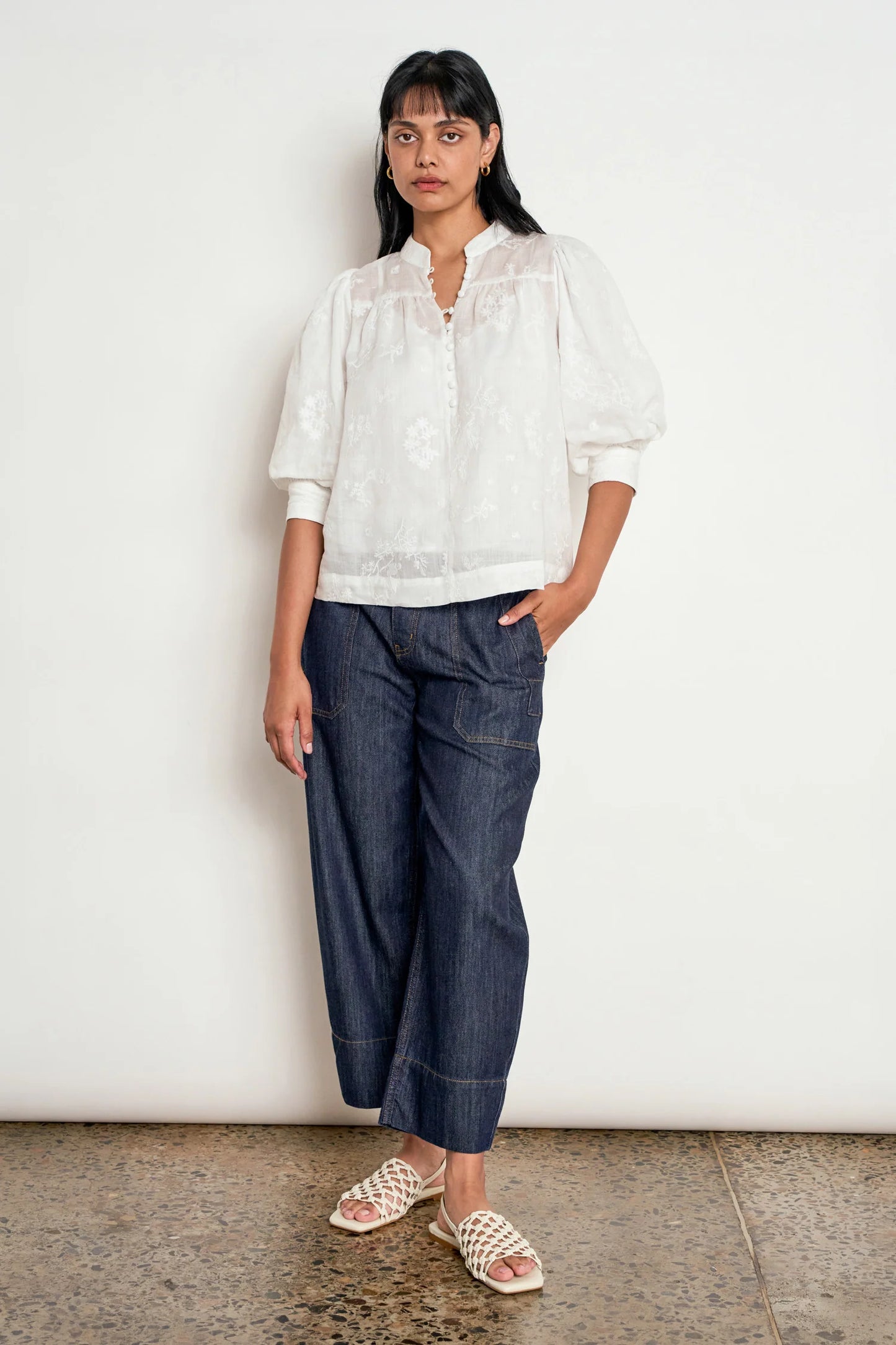 zoe kratzmann - poise top porcelain