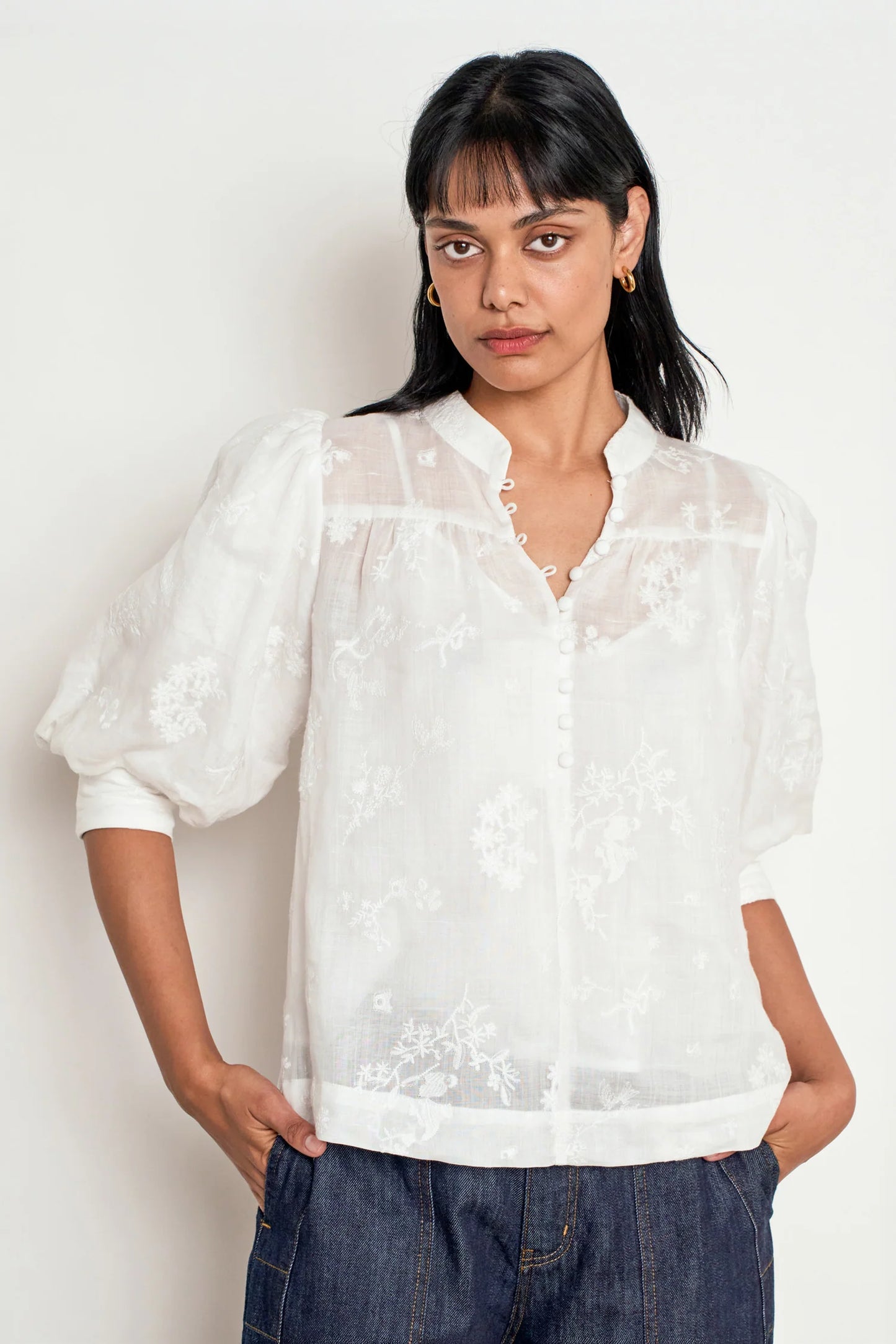 zoe kratzmann - poise top porcelain