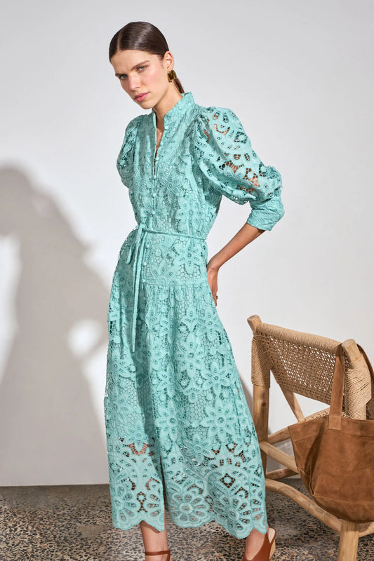 zoe kratzmann - gravitate maxi dress pistachio
