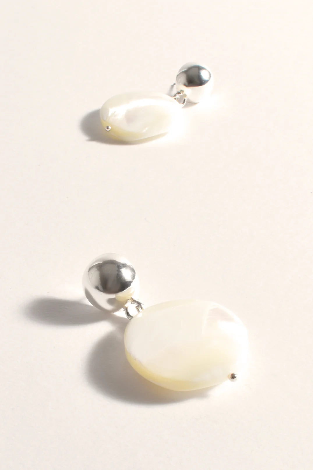 adorne -Mother of Pearl Dome Top Event Earrings (Cream/Silver)