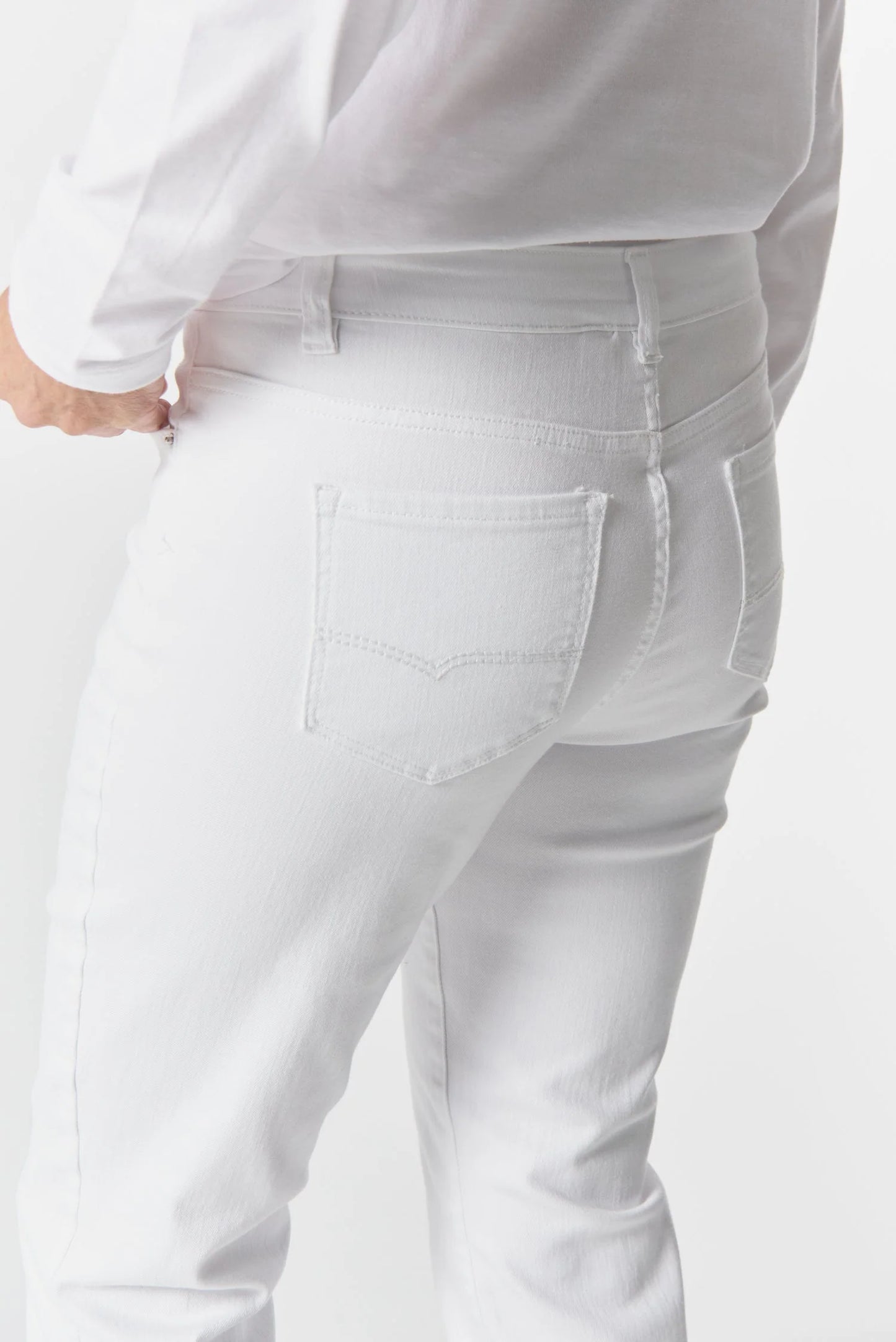 Goondiwindi Cotton - 98% Cotton 2% Spandex 5 Pocket Jean White