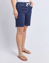 Load image into Gallery viewer, FOXWOOD - Gabby Bermuda Short Dark Indigo

