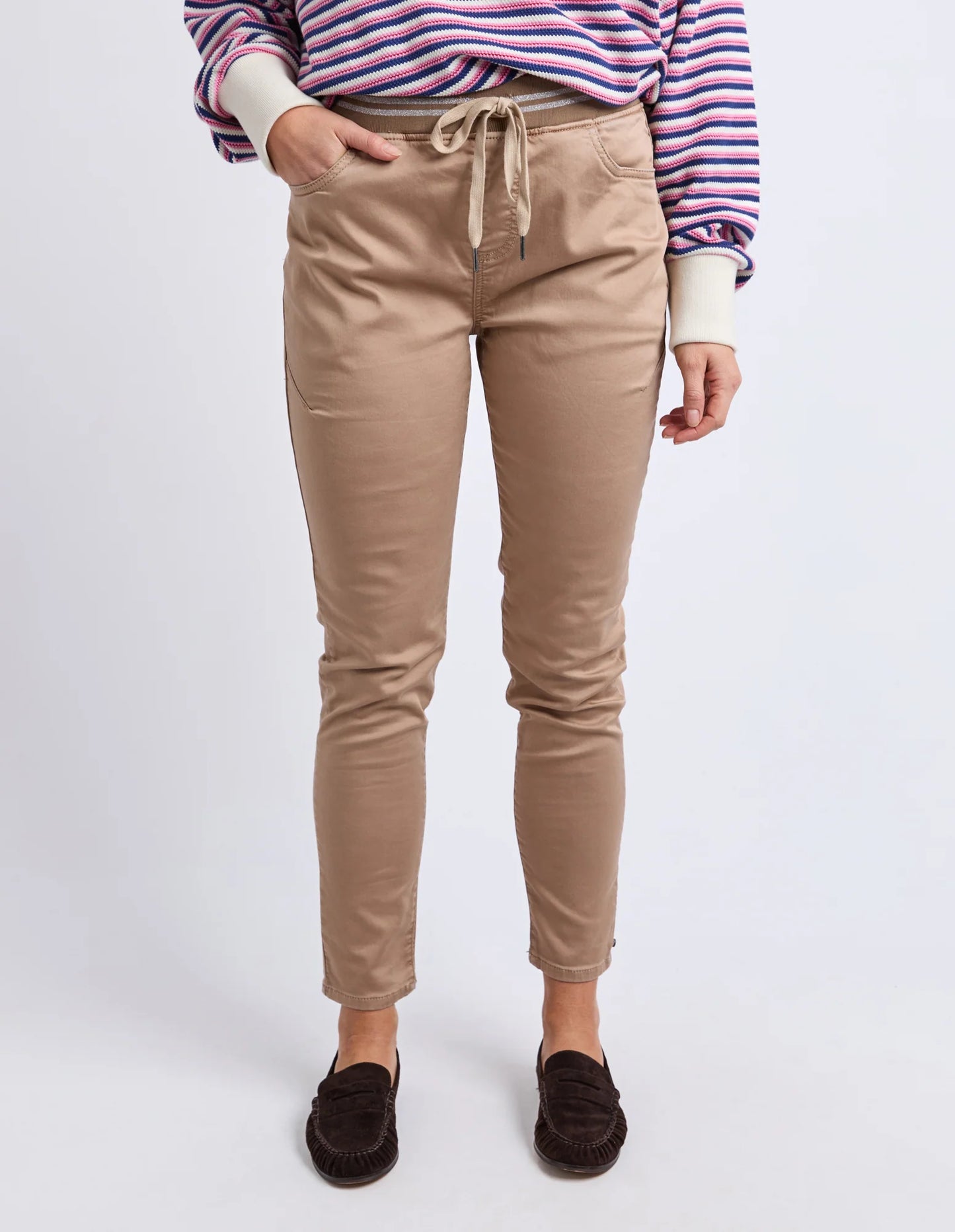elm - Margo Jogger Taupe