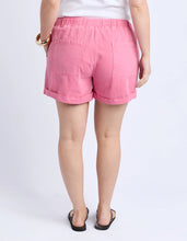 Load image into Gallery viewer, elm - Emma Relaxed Short Chateau Rose
