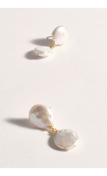 adorne - BUTTON PEARL CLASSIC DROP EARRINGS
