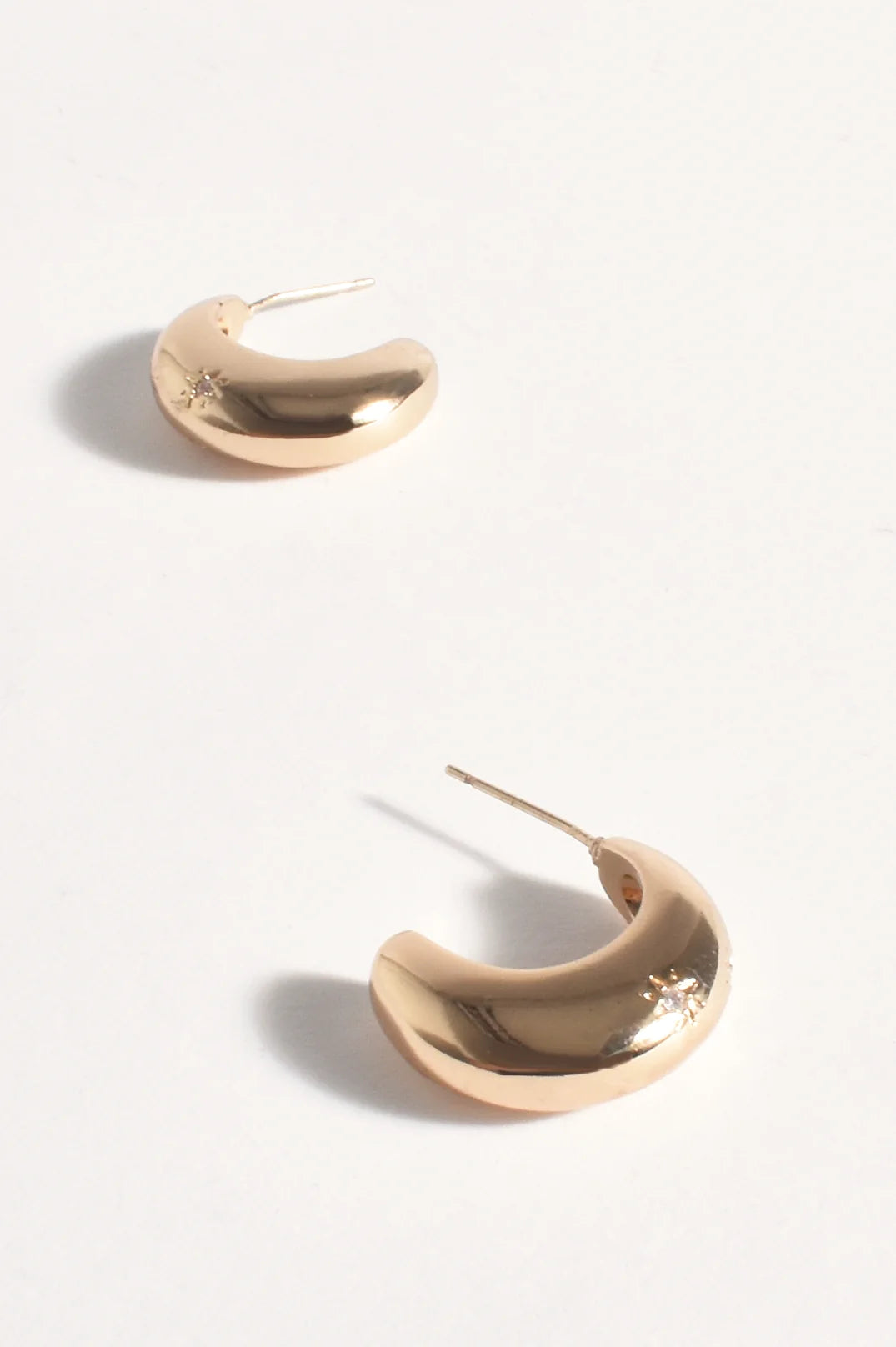 adorne - Polished Curve Front Event Earrings