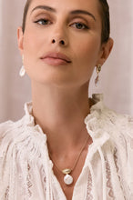 Load image into Gallery viewer, adorne - Metal Pod Pearl Drop Cord Necklace (Gold)
