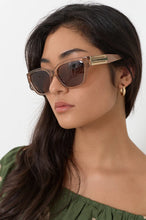 Load image into Gallery viewer, adorne - Ascot Sunglasses (Choc Clear)
