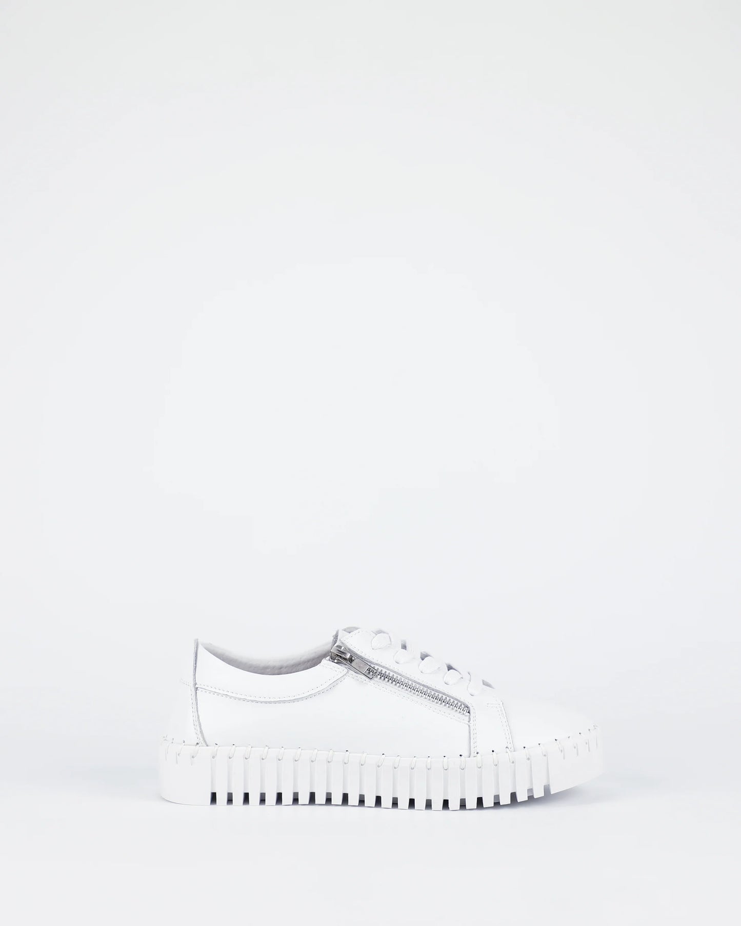 Bay Lane - New Medusa White