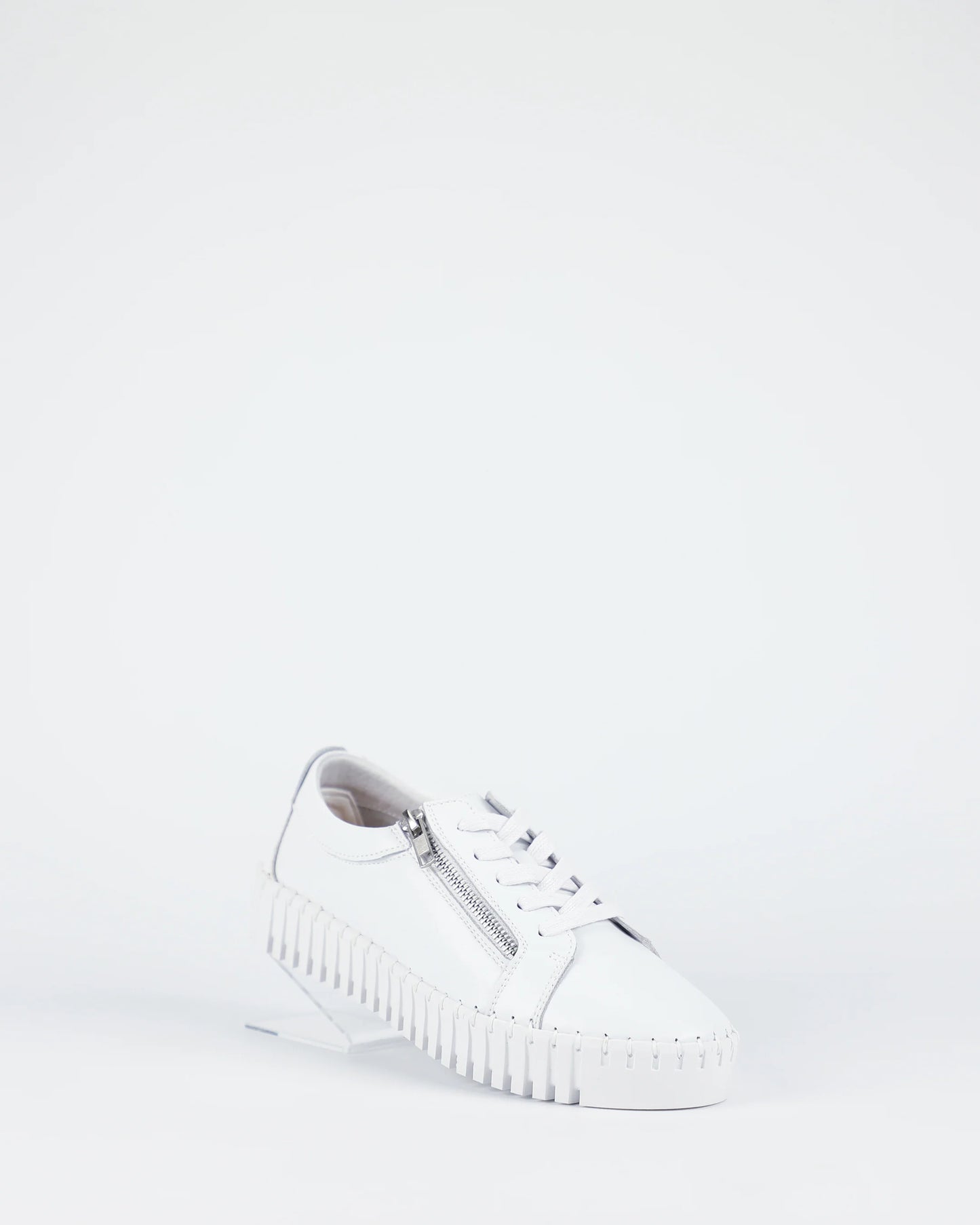 Bay Lane - New Medusa White