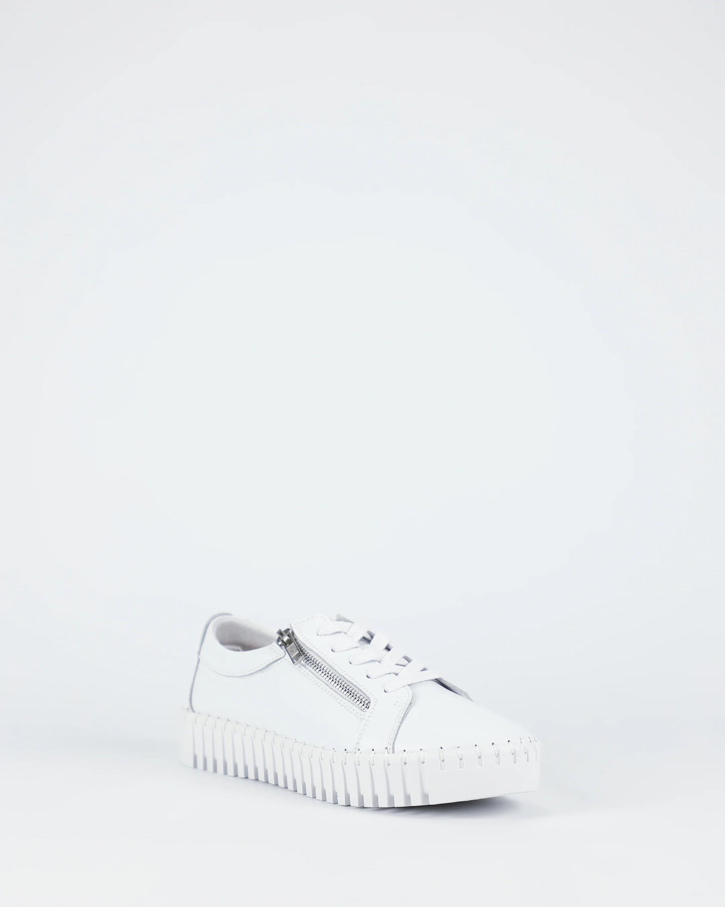 Bay Lane - New Medusa White