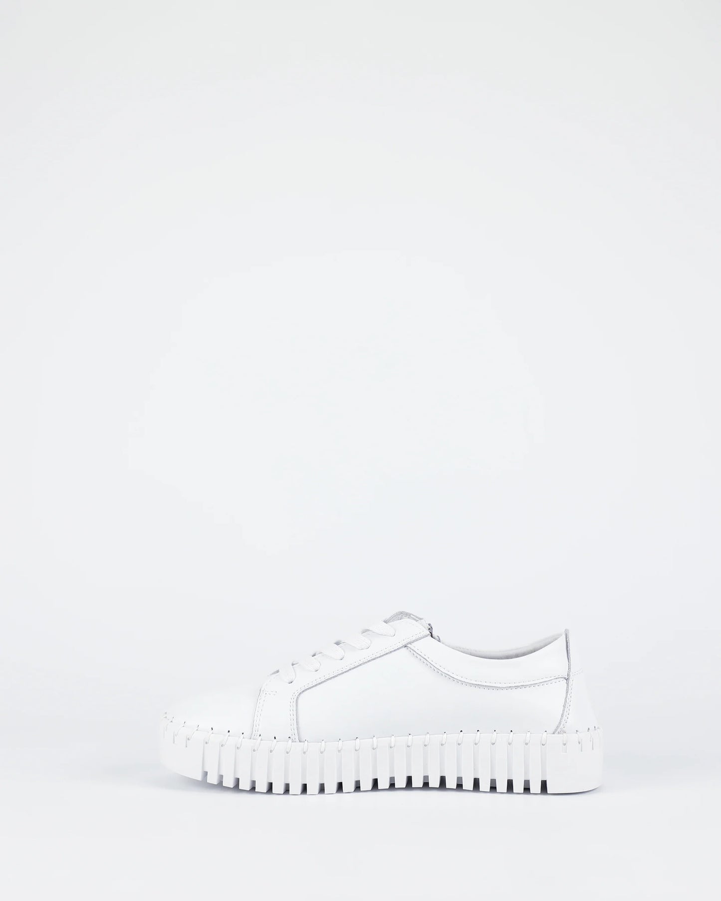 Bay Lane - New Medusa White