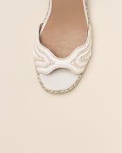 Load image into Gallery viewer, GAIMO - DANE Rafia Nat/Cordela Blanco
