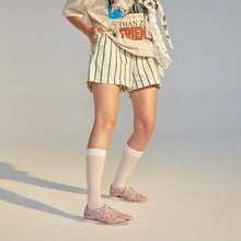 Load image into Gallery viewer, Rollie - Derby Applique Rose Blush
