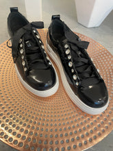 Load image into Gallery viewer, Django &amp; Juliette - WILKES Black Patent Leather
