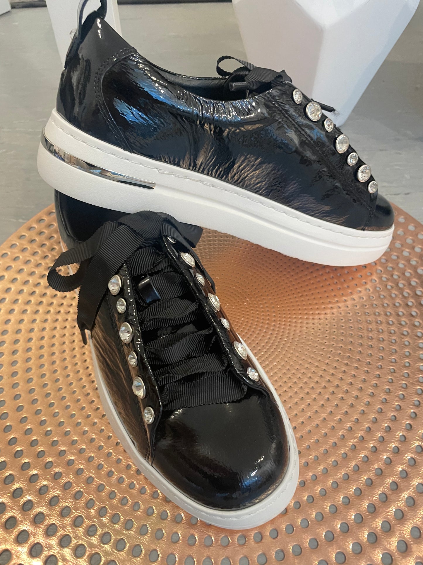 Django & Juliette - WILKES Black Patent Leather