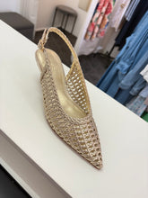 Load image into Gallery viewer, Nude Footwear - Koscuszkio Gold
