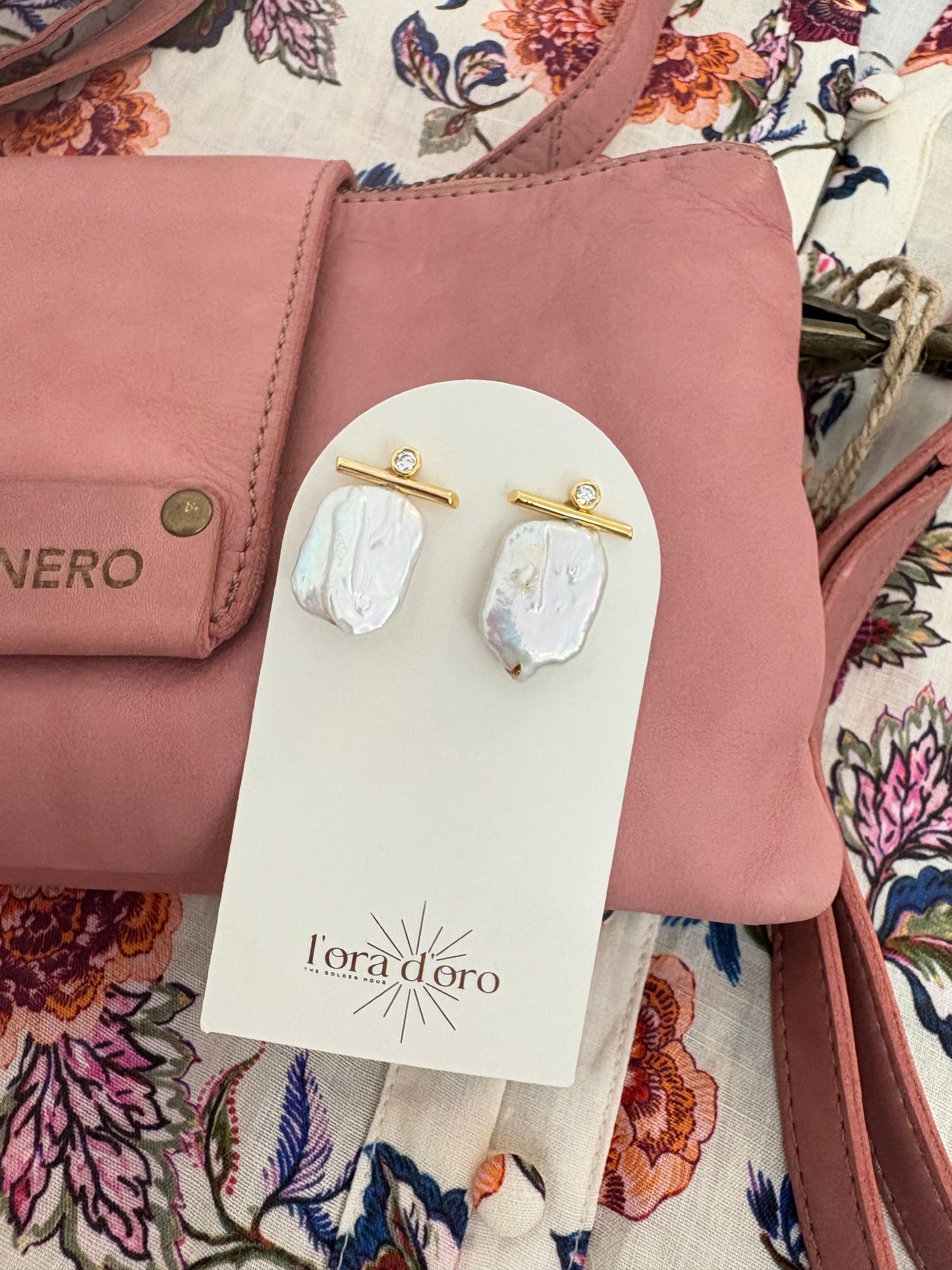 L'ora D'oro - 078 Natural Pearl Studs