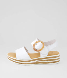 Django & Juliette - Cubbie White Leather Sandals