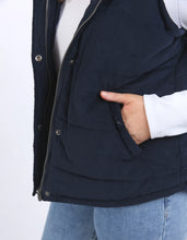 Load image into Gallery viewer, elm - Cord Puffer Vest Dark Sapphire
