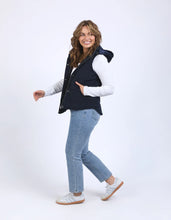 Load image into Gallery viewer, elm - Cord Puffer Vest Dark Sapphire
