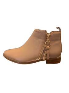 Chrissie - Dazzle Kid Camel
