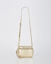 Load image into Gallery viewer, Cobb &amp; Co - Aurora Metallic Crossbody
