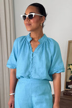 Load image into Gallery viewer, zoe kratzmann - drift top bay
