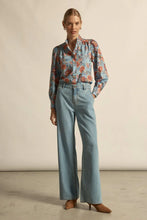 Load image into Gallery viewer, zoe kratzmann - twilight bloom
