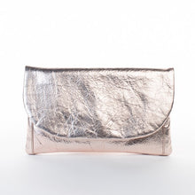 Load image into Gallery viewer, rule of three - Ameera Clutch
