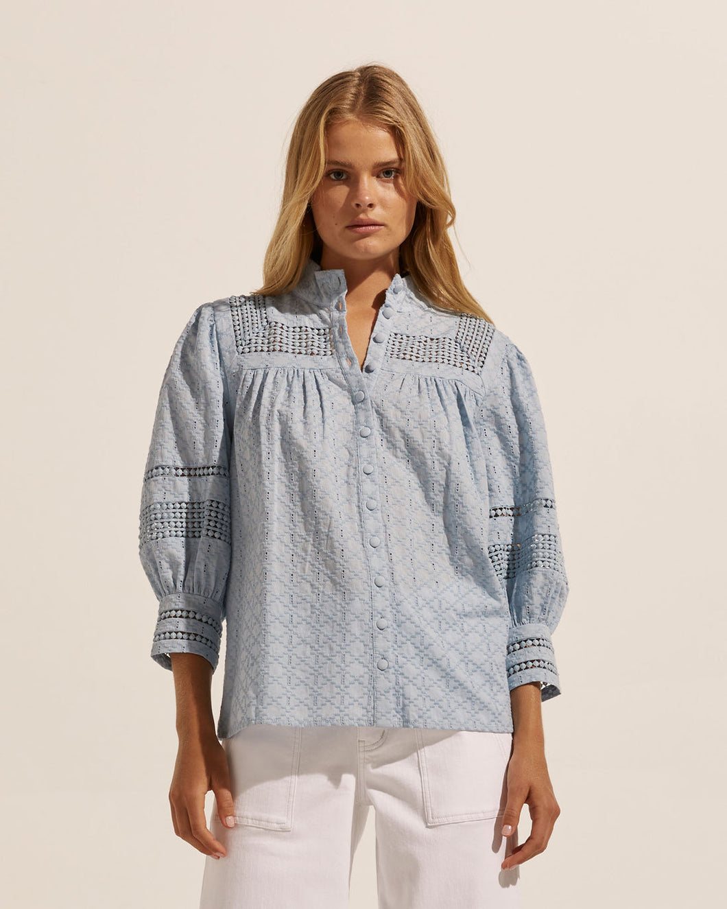 zoe kratzmann - restore top - sky
