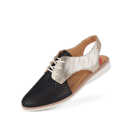 Rollie - Slingback Punch Black Gold Etched